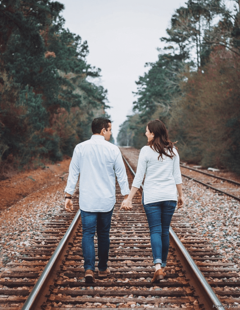 Let’s have some steps together pre-wedding pose