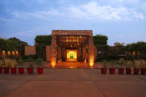 Tarudhan Valley Golf Resort - Free location for pre wedding shoot in Delhi