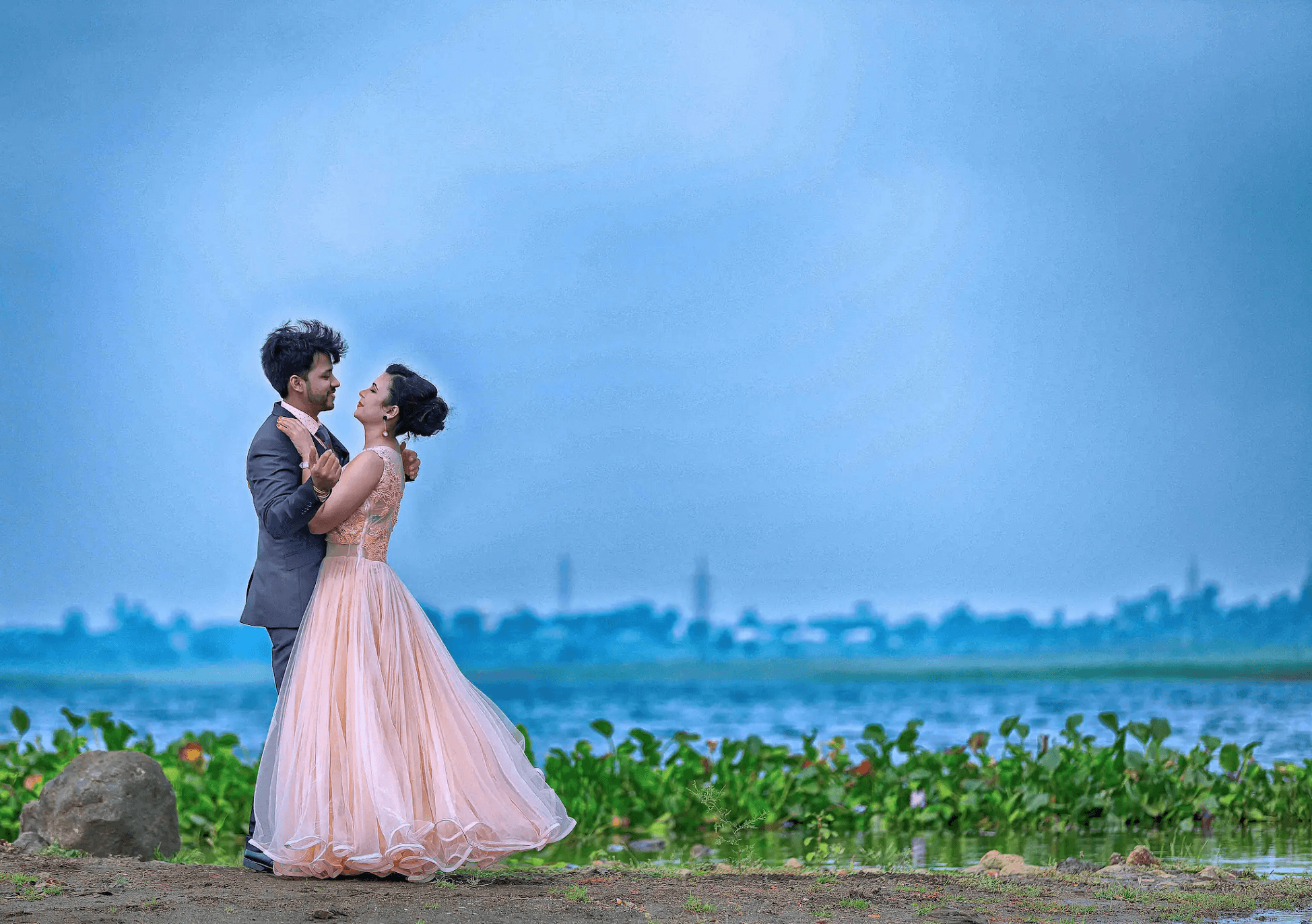 Latest Indian wedding couple photography poses 2022 | Latest Photoshoot |  Dulha Dulhan Photo poses - YouTube