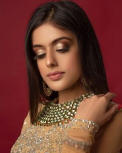 Daizy-Singh-Makeup-Artist-in-Rajouri-Garden-Delhi-Portfolio-2-819x1024