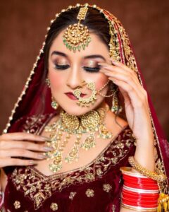 Navneet-Saathi-Makeup-Artist-in-West-Punjabi-Bagh-Delhi-Portfolio-30-819x1024