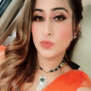 Navneet-Saathi-Makeup-Artist-in-West-Punjabi-Bagh-Delhi-Profile-Pic