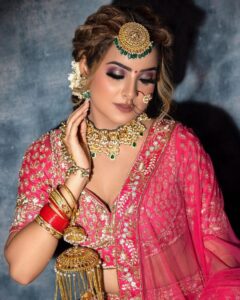Sanya-Chugh-Bridal-Makeup-Artist-in-Subhash-Nagar-Delhi-Portfolio-4-820x1024