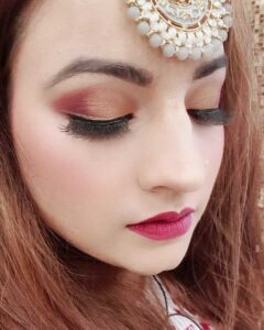 Smriti-Makeup-Hair-Artist-in-Rohini-Portfolio-5