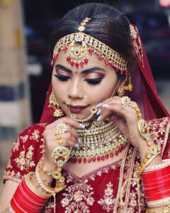 Tanisha-Arora-makeup-artist-in-Rajauri-Garden-1