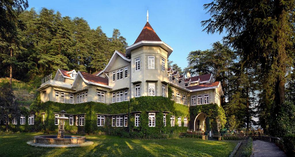 Woodville Palace Hotel Shimla