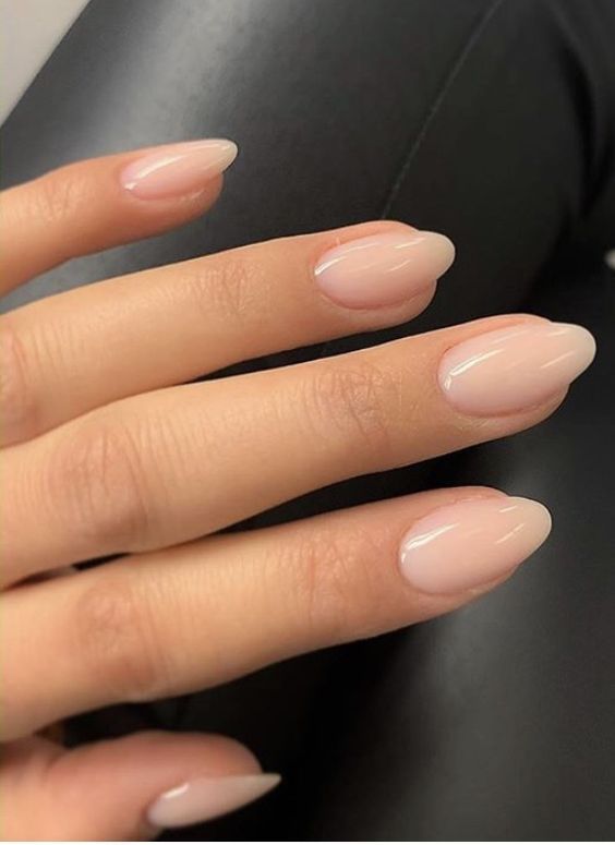 Oval nails