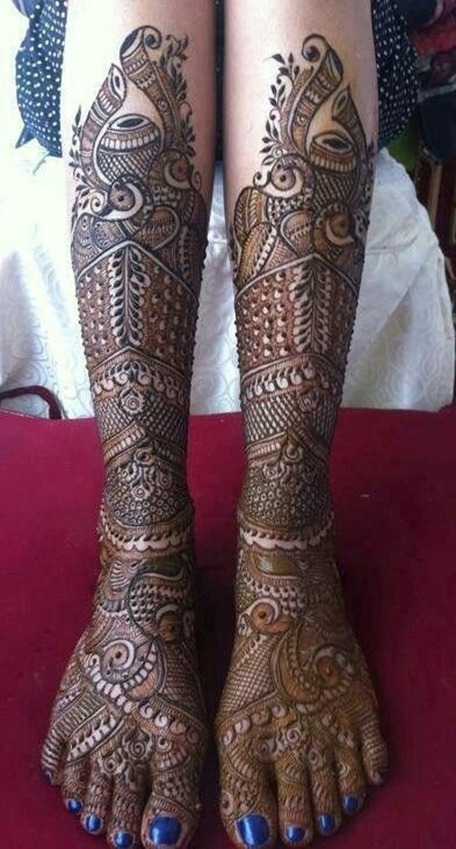 Instrumental Inspired Leg Mehndi Design