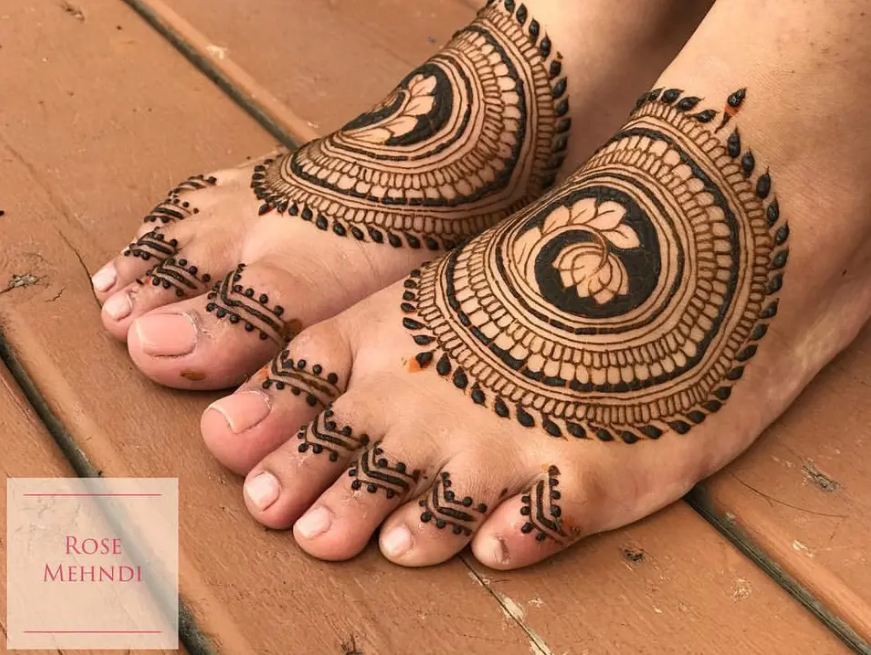 Rose-Based Mandala Leg Henna Design