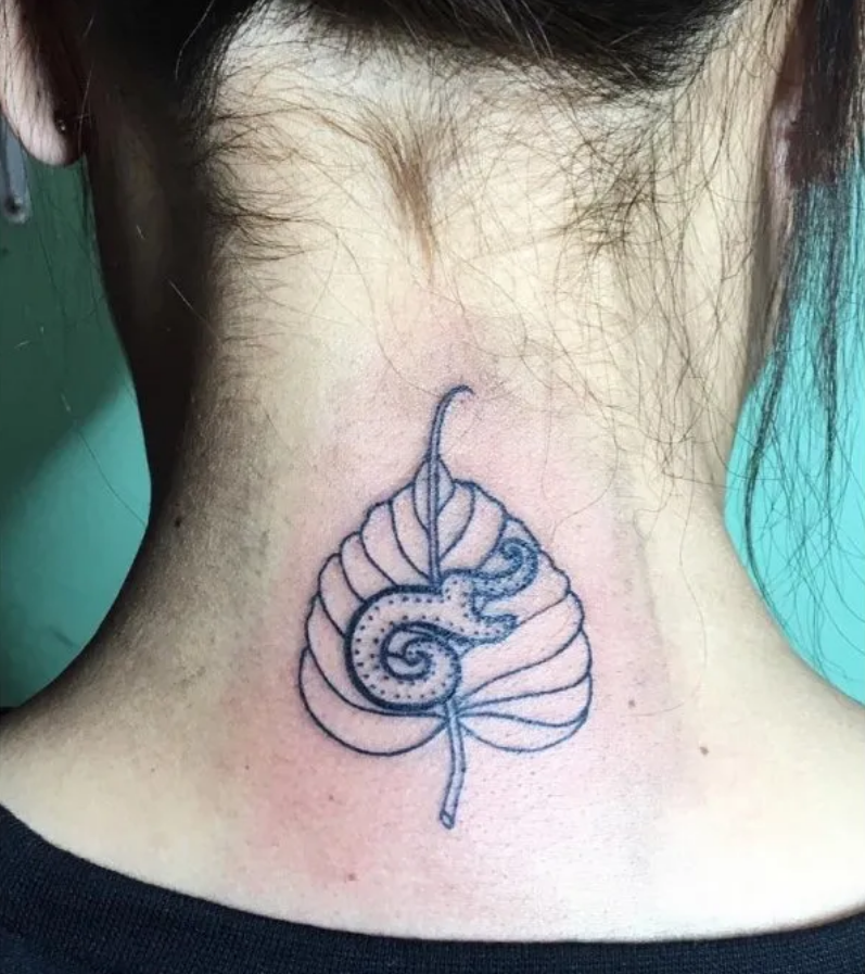Leaf Neck Tattoo For Inspiration