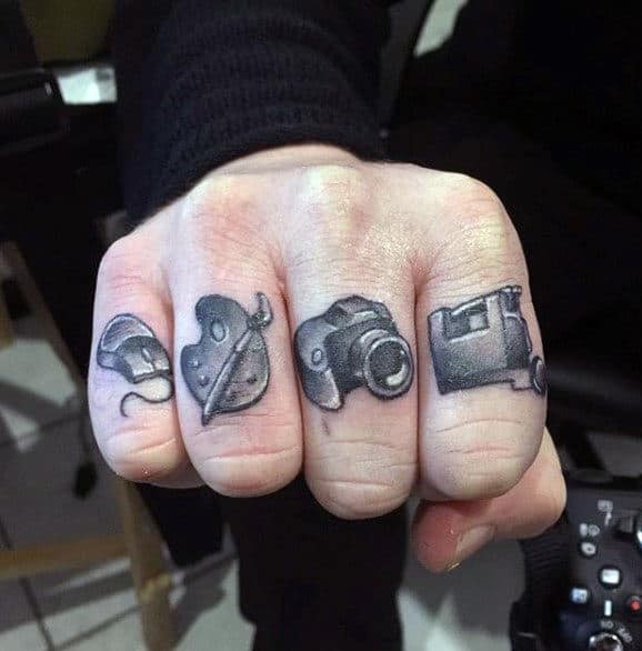Gadgets-Based Finger Tattoo