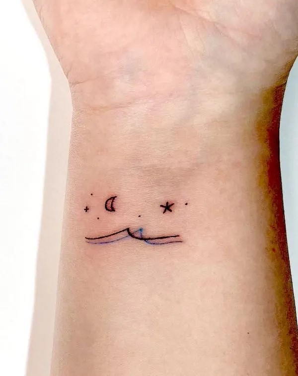 Simple & Minimal Wave Tattoo